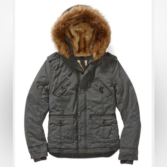 TNA Jackets & Blazers - TNA Army Green Platoon Parka, Size S